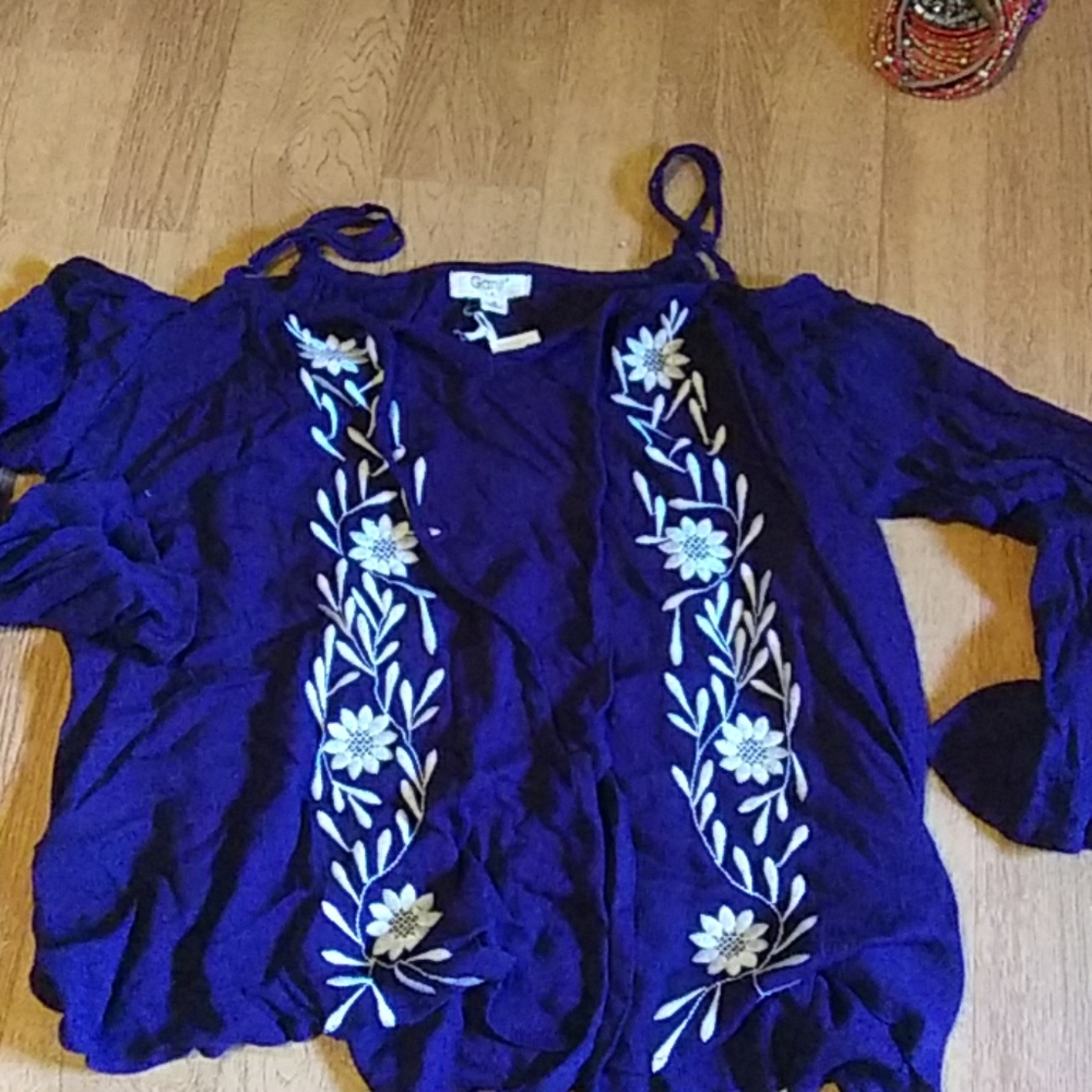 Navy 3/4" sleeve blouse